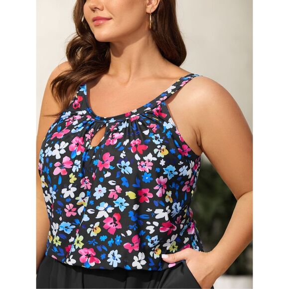 Bloomchic Floral Print Keyhole Pockets Swim Romper NEW NWT - Picture 2 of 12